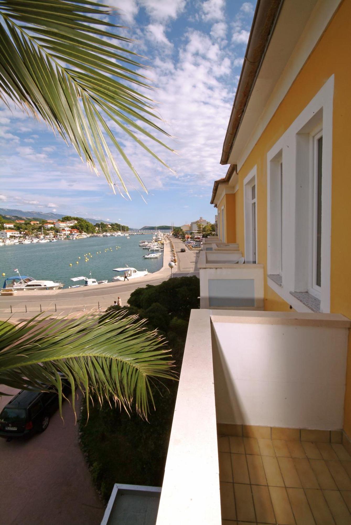 Hotel Istra Rab Town Exteriér fotografie